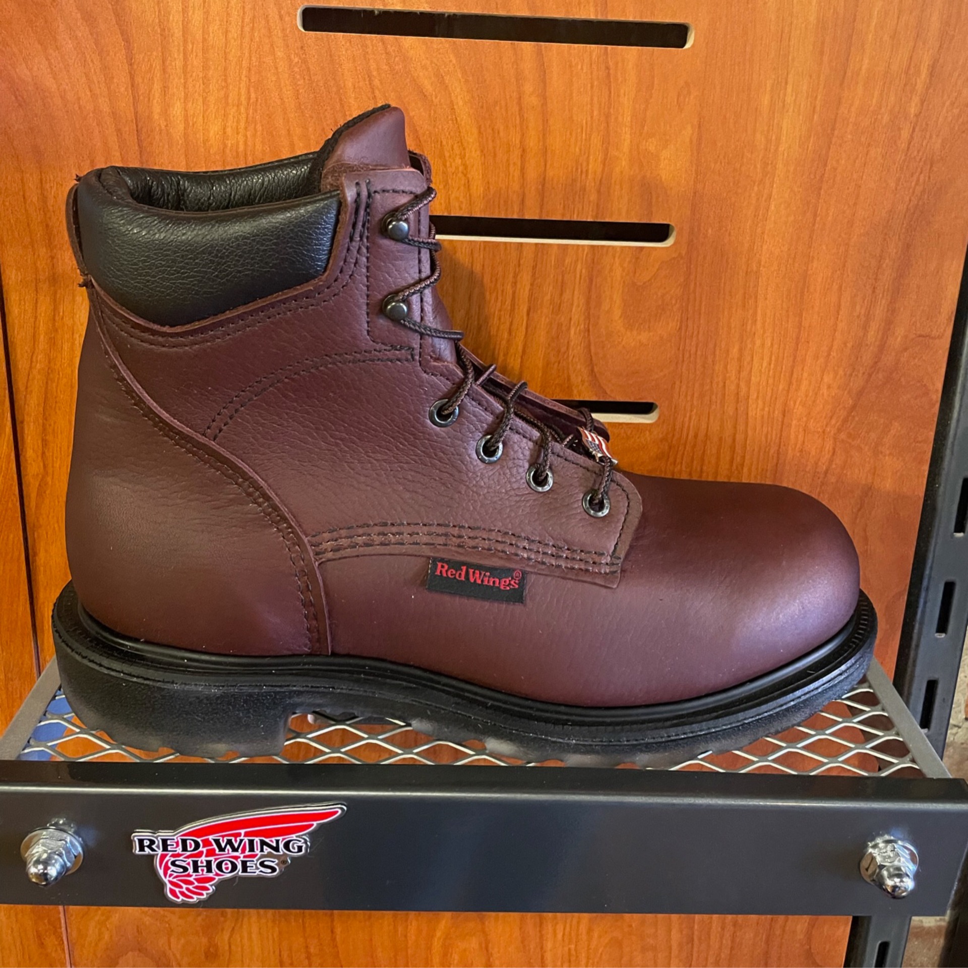 Red Wing 2406 – Linns Shoes
